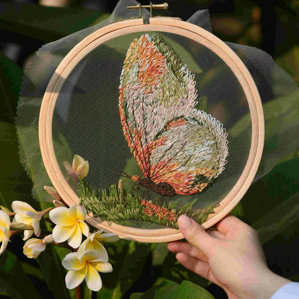 Drawing with Thread: An Embroidery Workshop